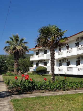 Hotel Ermioni Sithonia Greece thumbnail