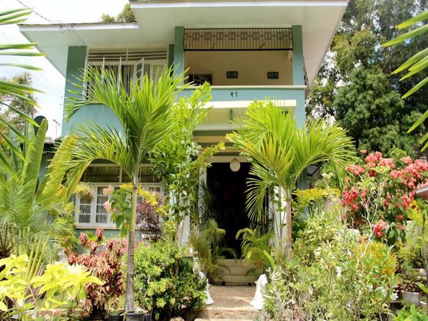 Samise Villa Bed and Breakfast Saint Ann's Trinidad And Tobago thumbnail