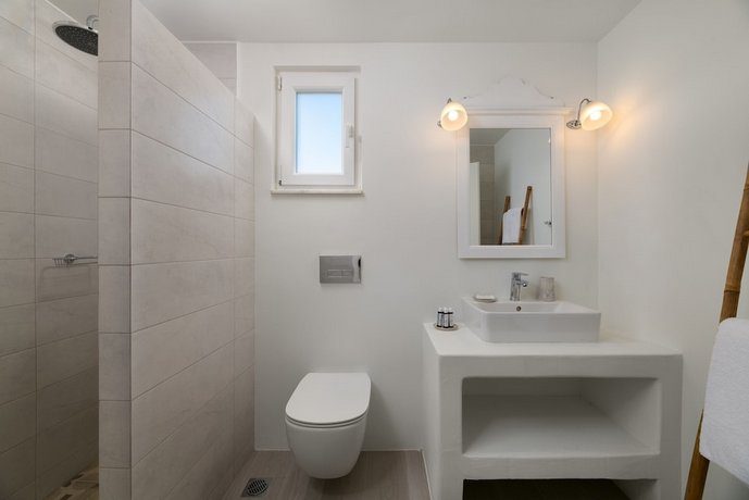 Stegna Akti Luxury Suites