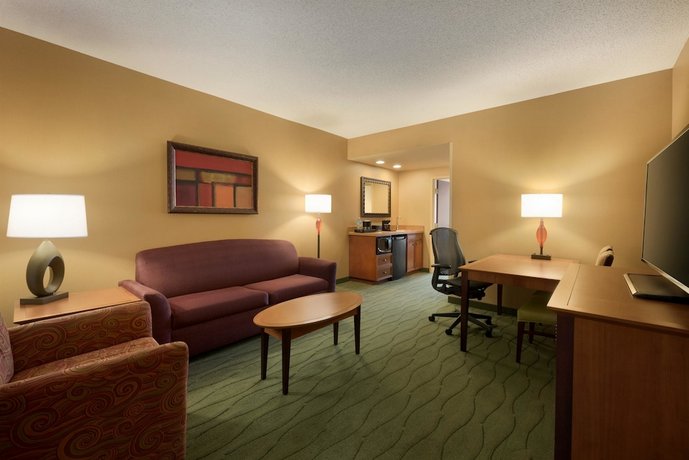 Embassy Suites East Peoria Hotel and Riverfront Conference Center 피오리아 미네랄 스프링스 United States thumbnail
