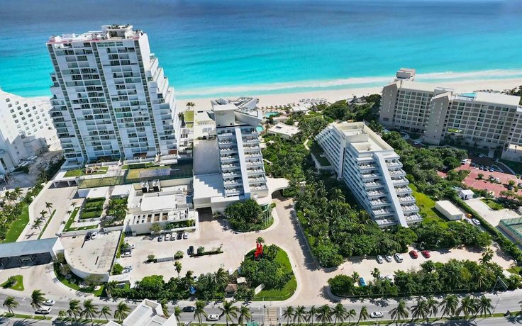 Park Royal Cancun-All Inclusive 라 이슬라 쇼핑 빌리지 Mexico thumbnail