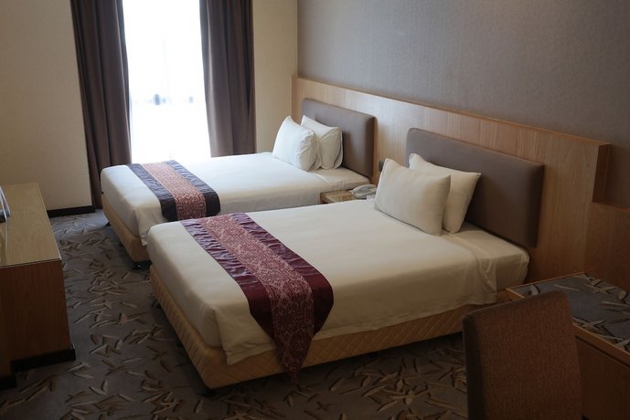 Imperial Riverbank Hotel Kuching The Astana Malaysia thumbnail