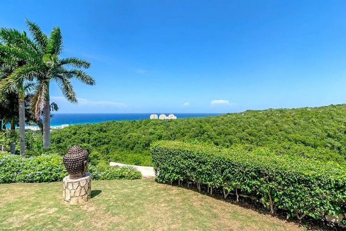 Nianna Luxurious Villa Half Moon Golf Course Jamaica thumbnail