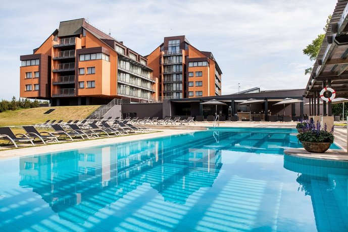 Vanagupe Spa Resort