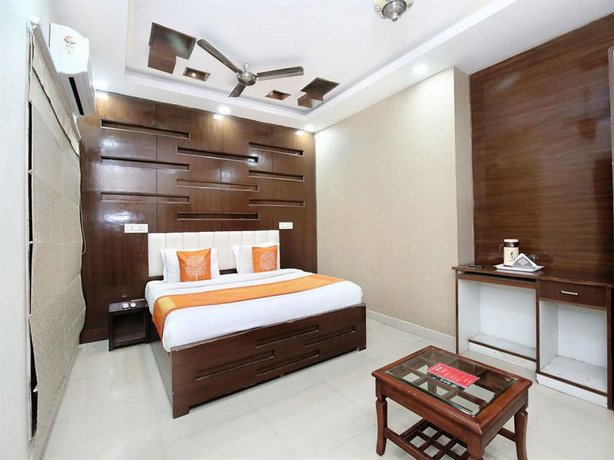 OYO 5691 Hotel Eurasia Mohali Chandigarh Airport India thumbnail