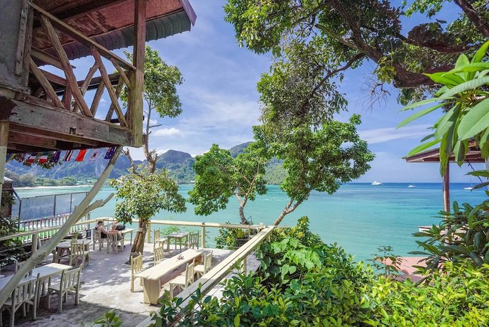 Phi Phi Cozy Seafront Resort Pileh Lagoon Thailand thumbnail
