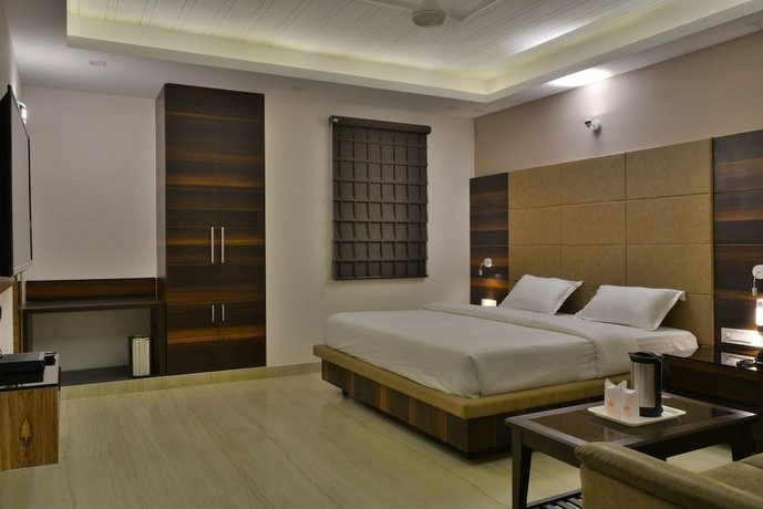 Hotel Tara Palace Daryaganj 이스트 델리 India thumbnail