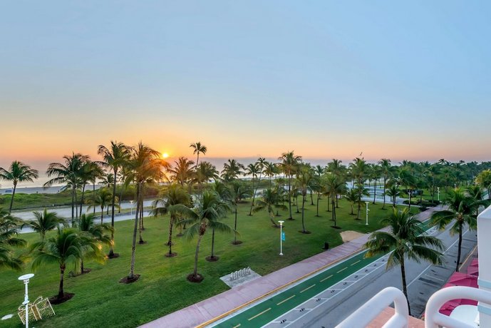 Crescent Resort On South Beach By Diamond Resorts image 1