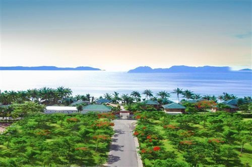 TTC Resort Premium Doc Let Van Phong Bay Vietnam thumbnail