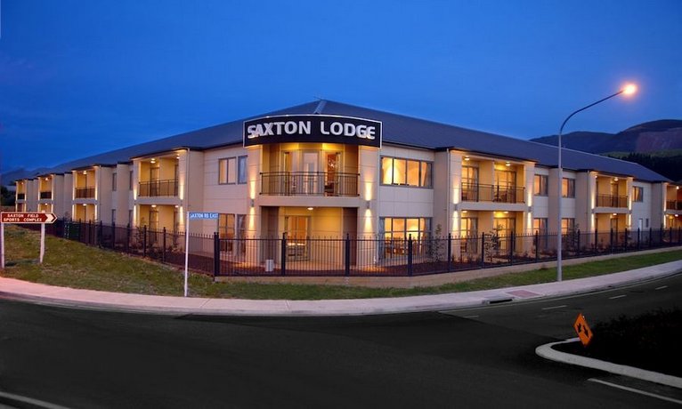 Saxton Lodge Motel