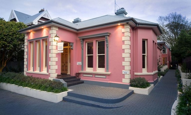 Classic Villa Nurses' Memorial Chapel New Zealand thumbnail