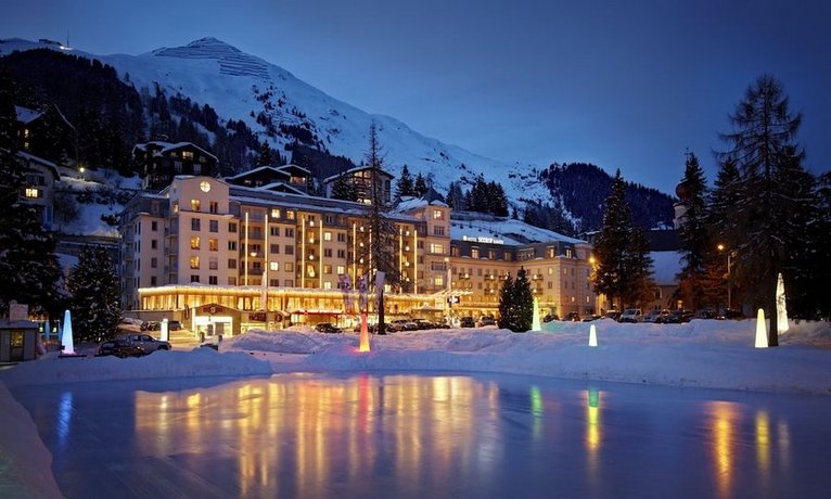 Precise Tale Seehof Davos 스키 리프트 분다 Switzerland thumbnail