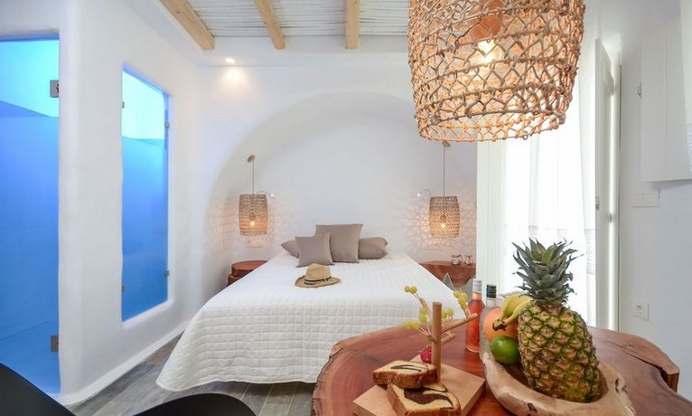 Naxos Island Escape Suites