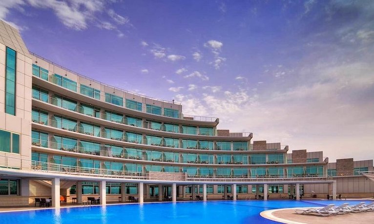 Ramada Baku Hotel Azerbaijan Azerbaijan thumbnail