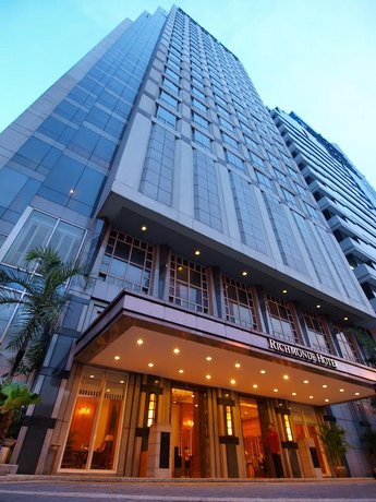 Richmonde Hotel Ortigas University of Asia and the Pacific Philippines thumbnail