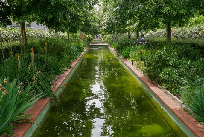 B 823 - Buttes Chaumont - Spacieux Appartement