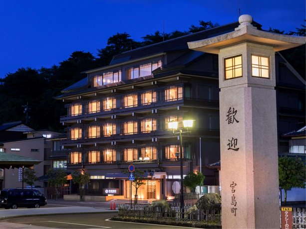 Hotel Miyajima Villa 히로시마 성 Japan thumbnail