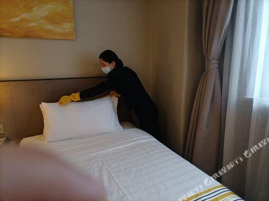 Home Inn Plus Guiyang Zaoshang Road