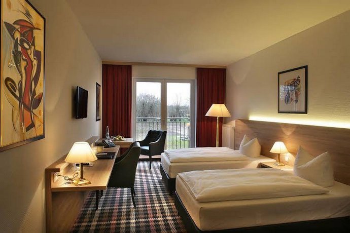 Hotel PreMotel-Premium Motel am Park 쿤스트호흐슐레 카셀 Germany thumbnail