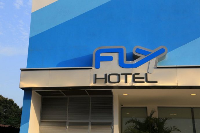 Fly Hotel Luanda