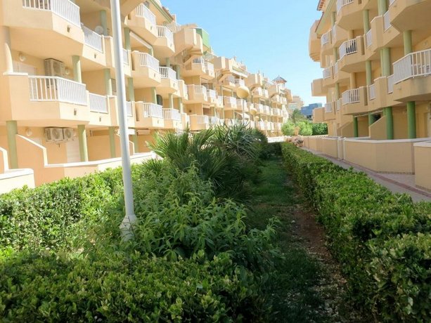Rentyplus 251 Villa Frente Marino