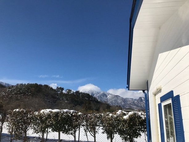 Alps Lodge & Spa Jindai Cherryblossom at Jissoji Temple Japan thumbnail
