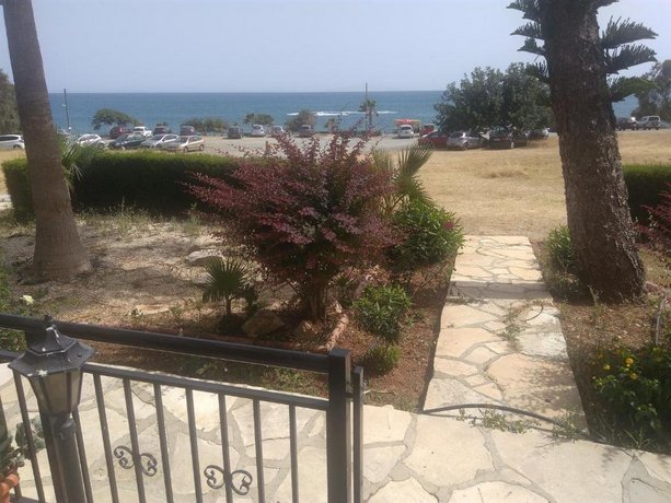 Yialos Apartments