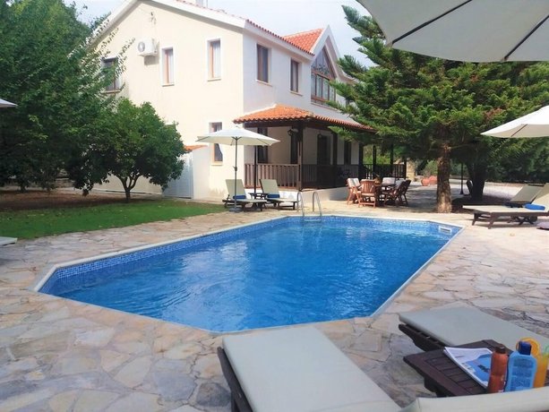 Ayios Sozontas Villa - The ideal hideaway