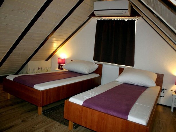Apartments Cukarin