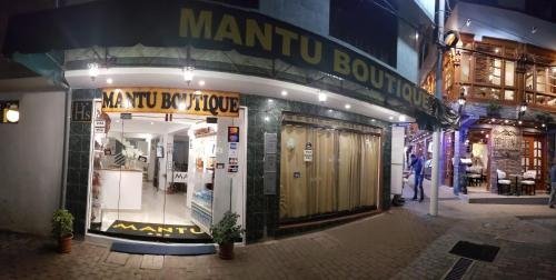 Mantu Boutique Machupicchu Pueblo Peru thumbnail