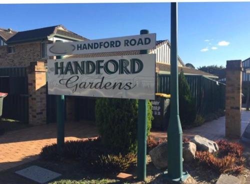 Handford Gardens Big Easy Golf Driving Range Australia thumbnail