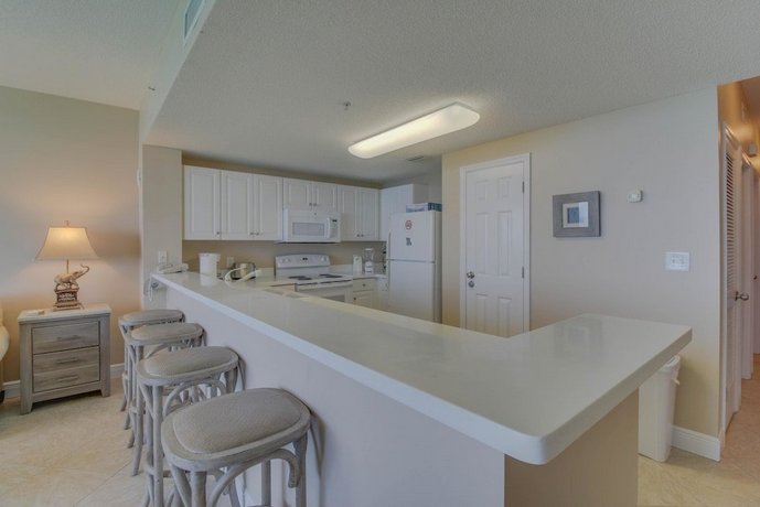 Majestic Beach Resort by Schulstadt Rentals
