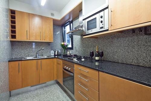 Apartment Barcelona Rentals - Sarria Apartments Near Center