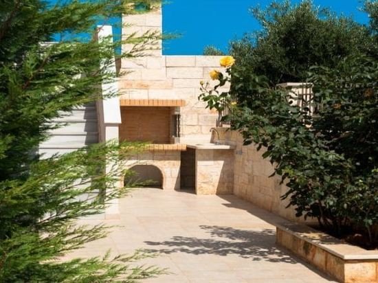 Villa Harmony-Crete Residences