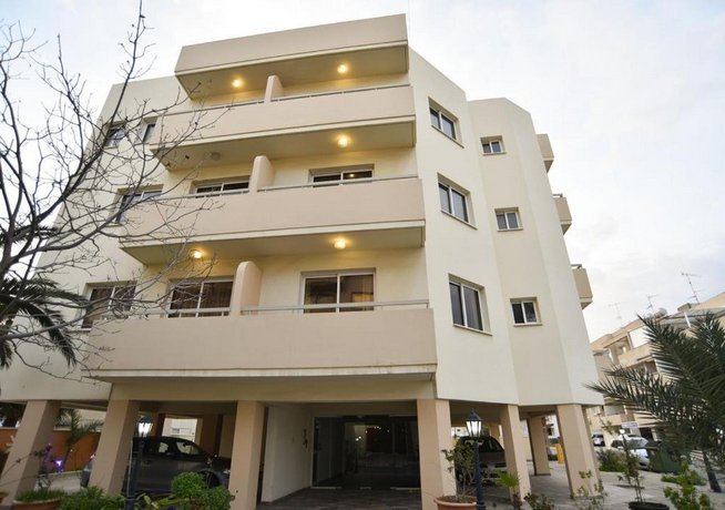 Elysso Apartments Larnaca Port Cyprus thumbnail