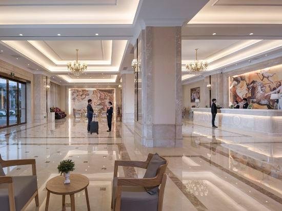 Vienna International Hotel Danzhou Dingshang Square 쑹타오 레저브와 China thumbnail