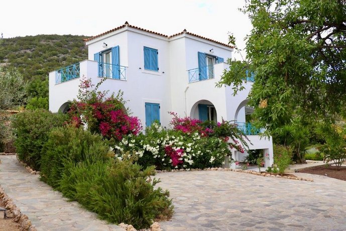 Grand Bleu Apartments&Villas Katafyki Gorge Greece thumbnail
