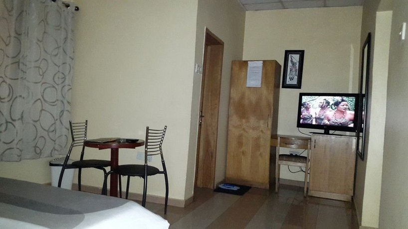Golphin Hotel and Suites Awka Nigeria thumbnail