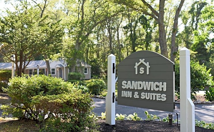 Sandwich Inn and Suites 엘보 폰드 United States thumbnail