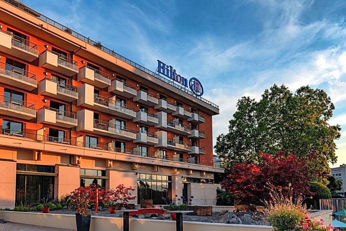 Hilton Evian Les Bains 소스 카샤 France thumbnail