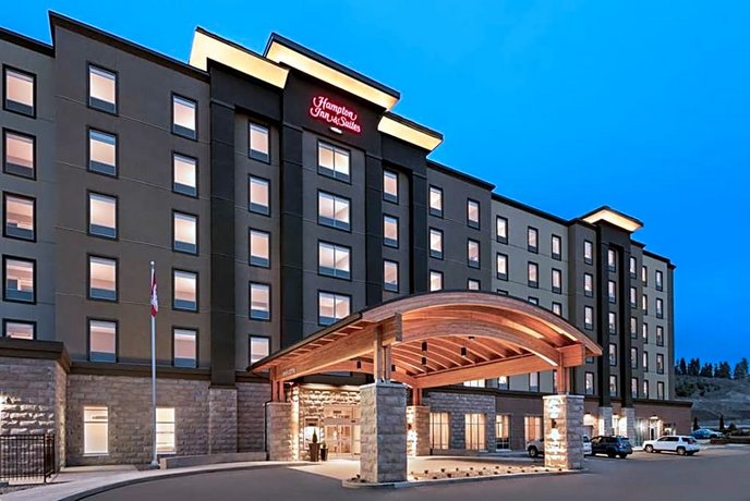 Hampton Inn & Suites Kelowna British Columbia Canada 킬로나 국제공항 Canada thumbnail