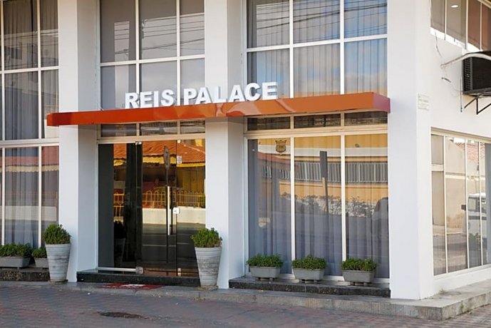 Reis Palace Hotel 세나두르 닐루 코엘류 공항 Brazil thumbnail