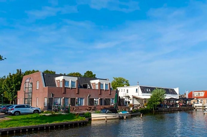 De Watersport Heeg Frisian Lakes Netherlands thumbnail