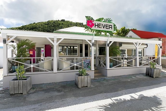 Hevea Hotel L'Esperance Airport Saint Martin thumbnail