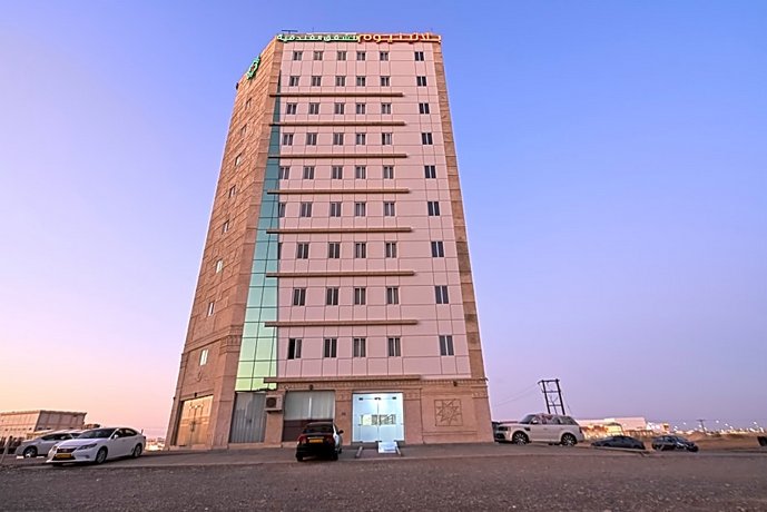 Platinium Hotel Apartments Sultan Qaboos University Oman thumbnail