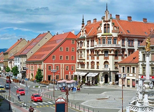 Hotel Maribor Garden rooms Alma Mater Europaea - Evropski Center Slovenia thumbnail