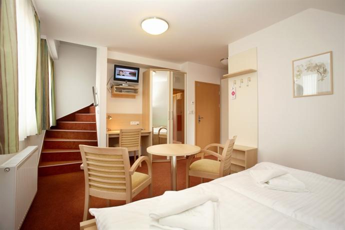 Penzion Krumlov - B&B Hotel
