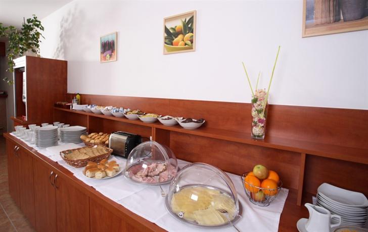 Penzion Krumlov - B&B Hotel
