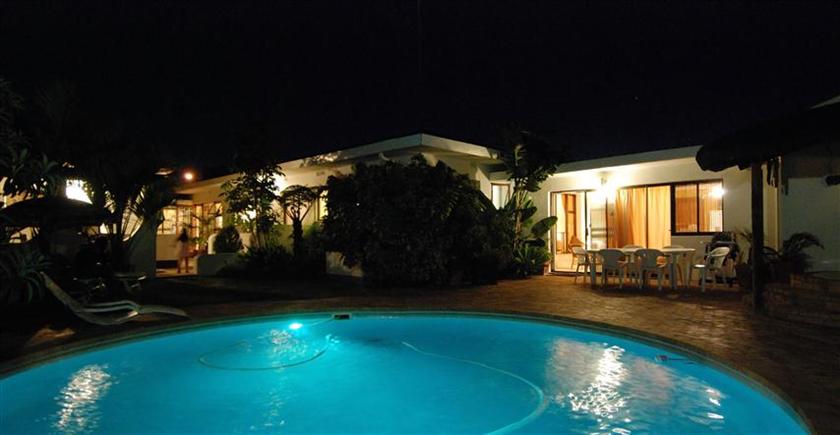 Pelican Place Guest Cottages