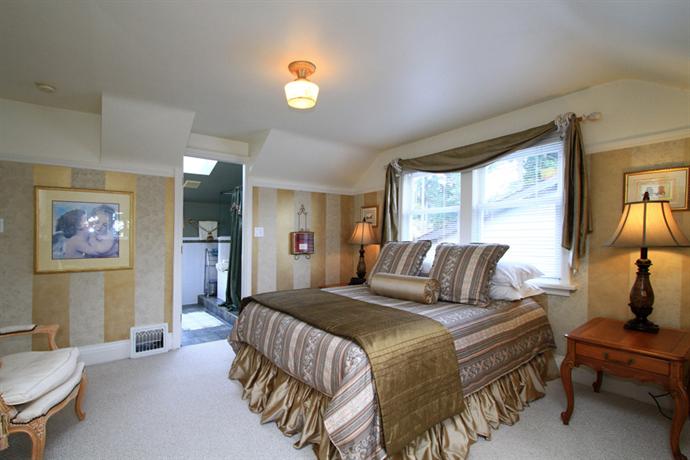 Crystal's View Bed & Breakfast